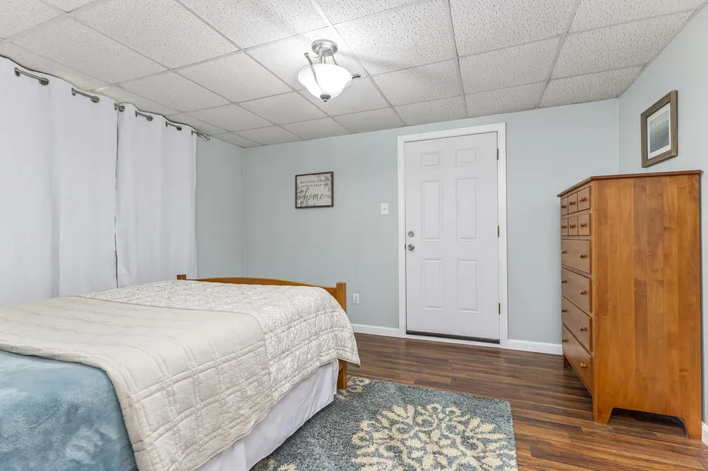 62 Wescott Road Gorham ME 04038