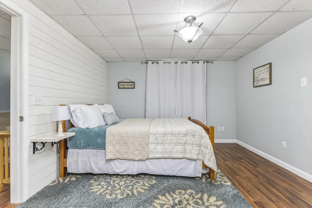 62 Wescott Road Gorham ME 04038