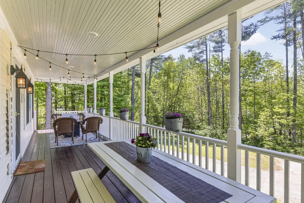 62 Wescott Road Gorham ME 04038