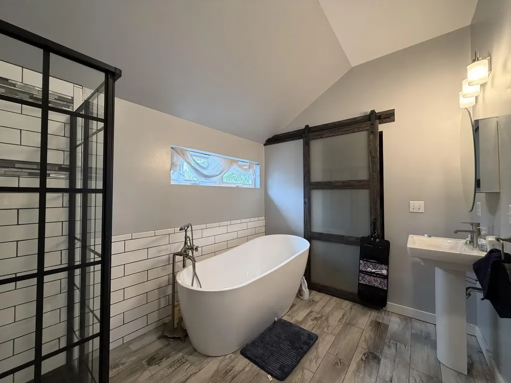 5 Spruce Street East Millinocket ME 04430