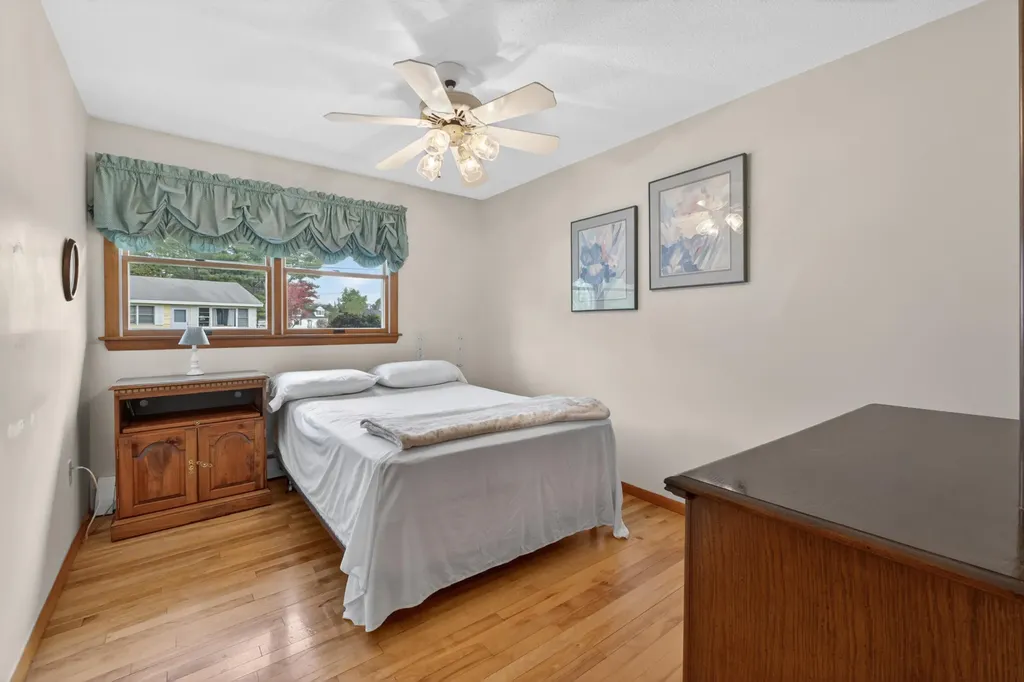 28 Marlboro Avenue Augusta ME 04330