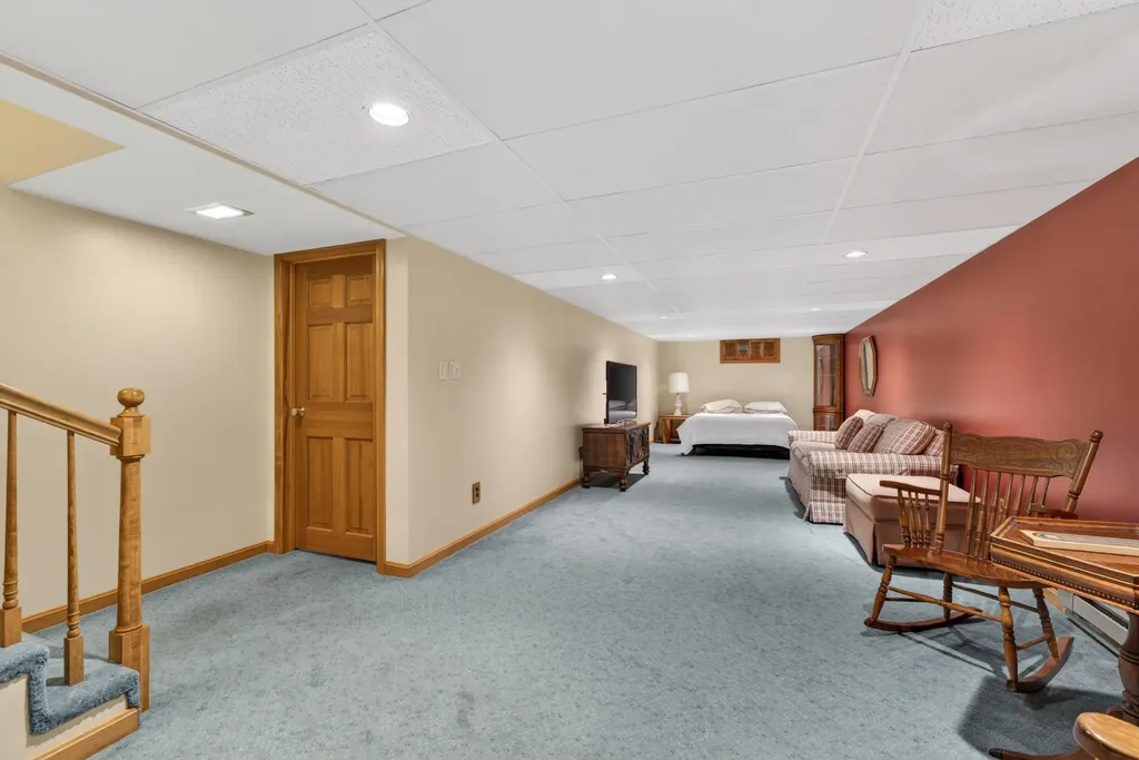 28 Marlboro Avenue Augusta ME 04330