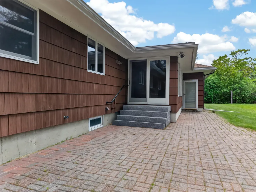 28 Marlboro Avenue Augusta ME 04330