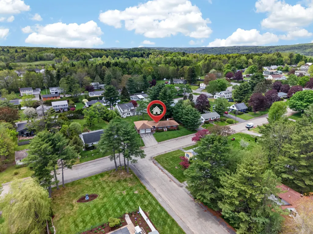 28 Marlboro Avenue Augusta ME 04330