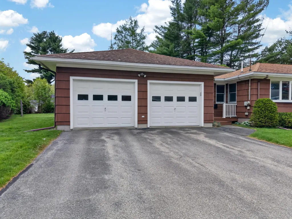 28 Marlboro Avenue Augusta ME 04330