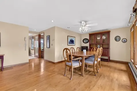 28 Marlboro Avenue Augusta ME 04330