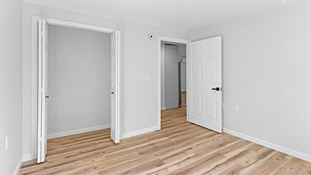 16 Dyer Road Raymond ME 04071