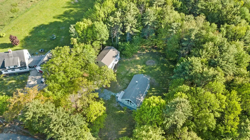 16 Dyer Road Raymond ME 04071