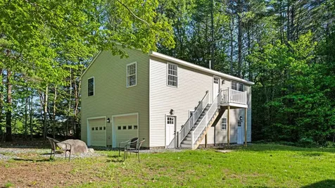 16 Dyer Road Raymond ME 04071