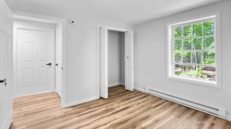 16 Dyer Road Raymond ME 04071