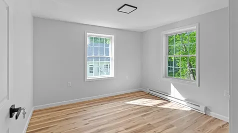 16 Dyer Road Raymond ME 04071