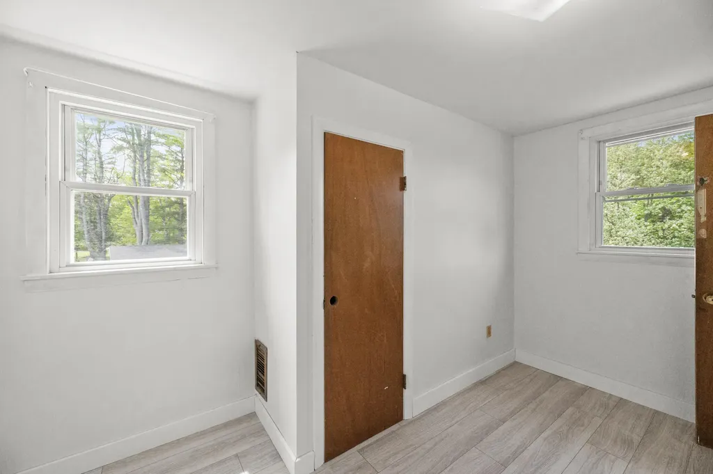 826 Riverside Augusta ME 04330
