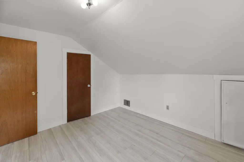 826 Riverside Augusta ME 04330