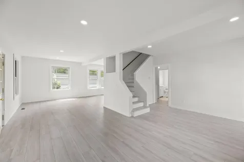 826 Riverside Augusta ME 04330