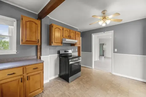 826 Riverside Augusta ME 04330
