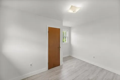 826 Riverside Augusta ME 04330