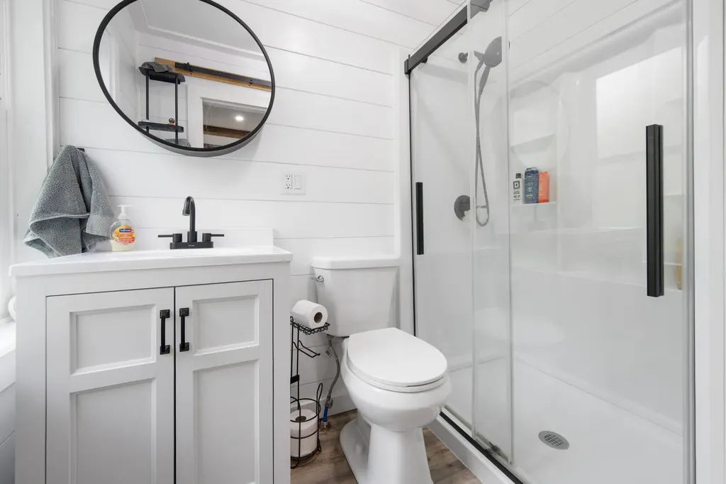 3190 Union Street Glenburn ME 04401