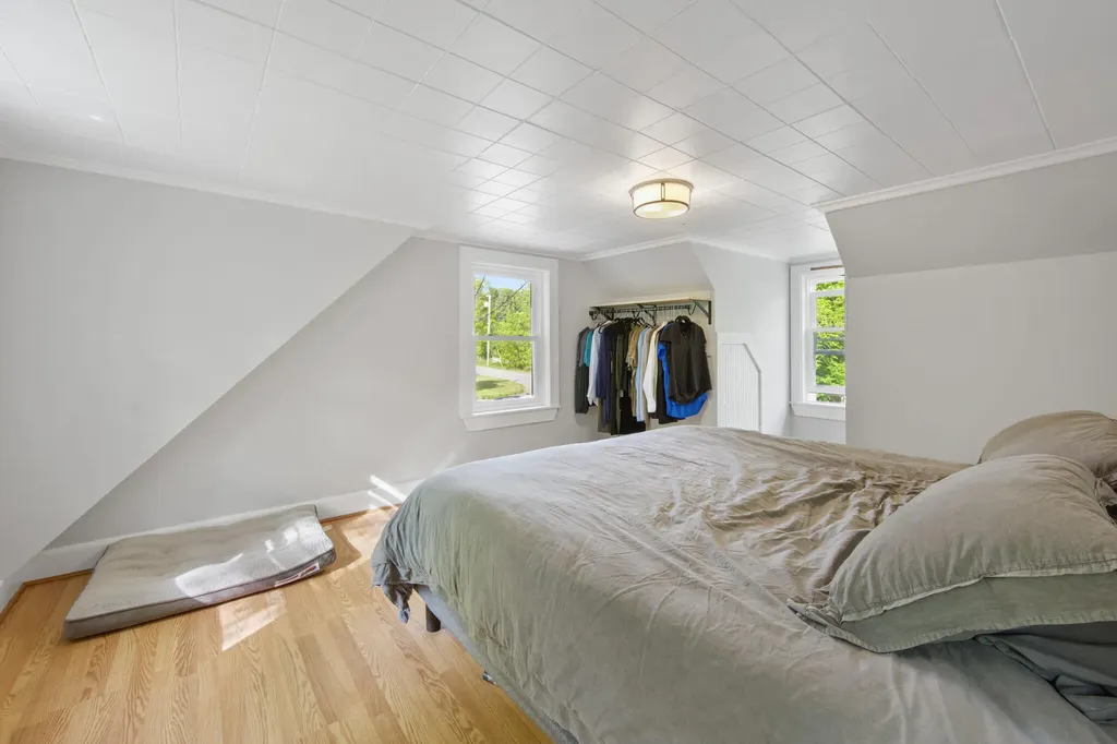 3190 Union Street Glenburn ME 04401