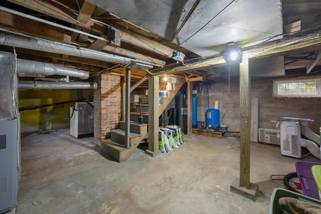 3190 Union Street Glenburn ME 04401