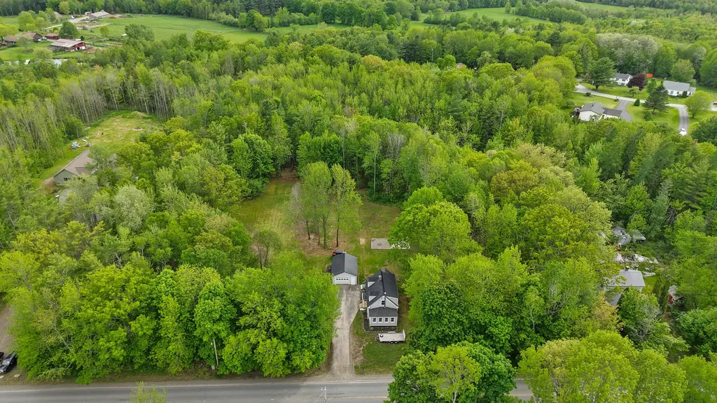 3190 Union Street Glenburn ME 04401