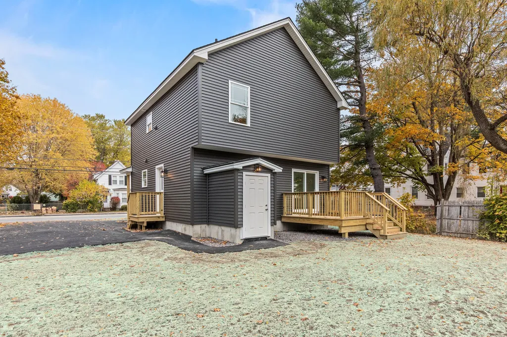 15 Lane Avenue Portland ME 04103