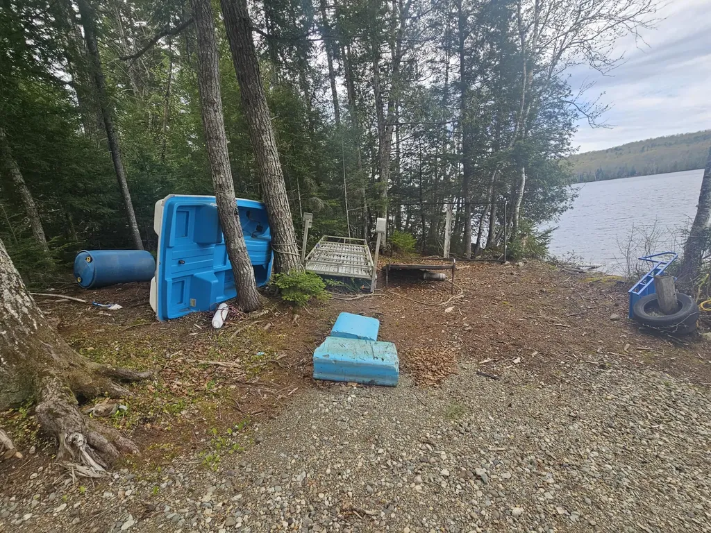 15 Ritchie Lane T5 R7 Wels ME 04765