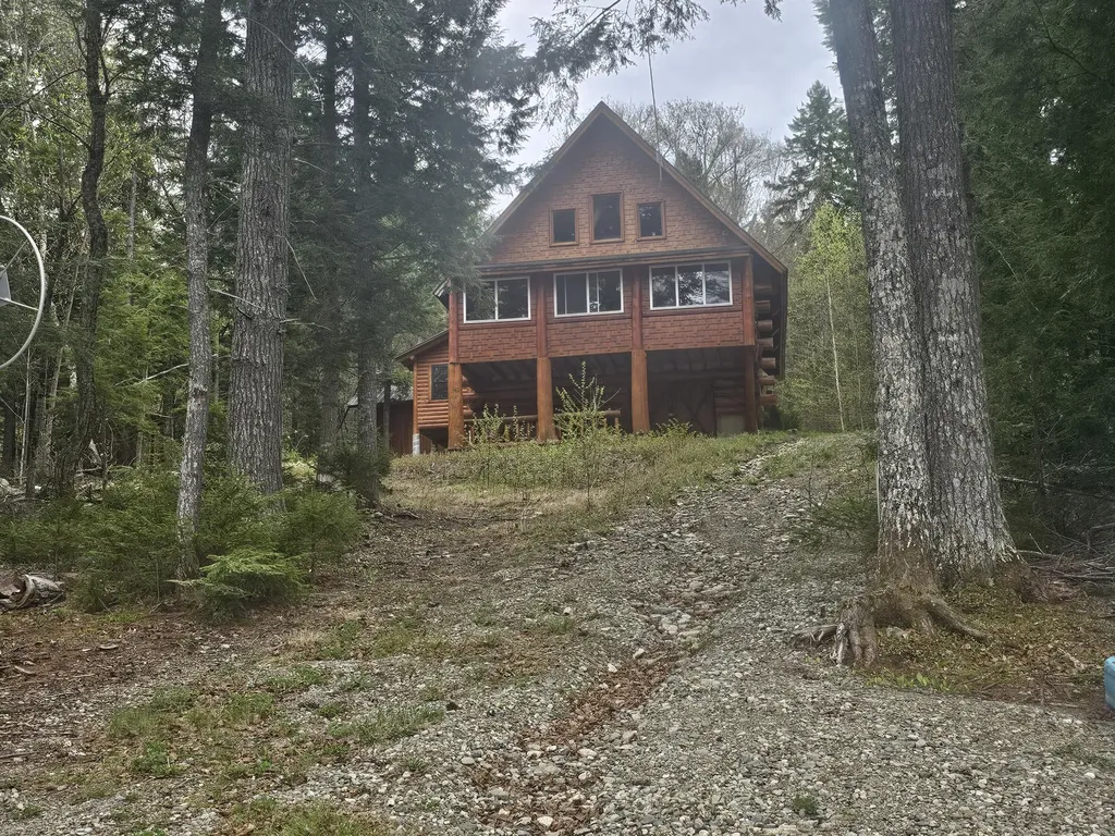 15 Ritchie Lane T5 R7 Wels ME 04765