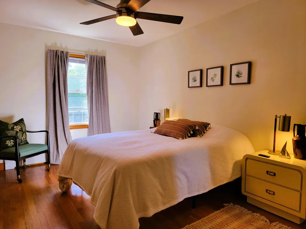 28 1/2 Mclellan Street Brunswick ME 04011