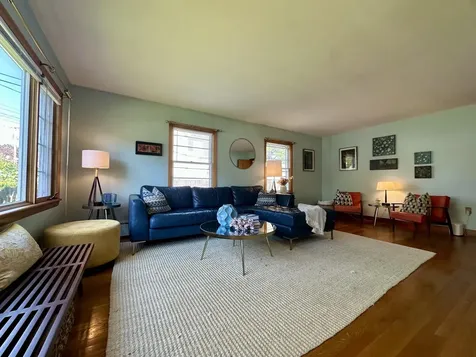 28 1/2 Mclellan Street Brunswick ME 04011