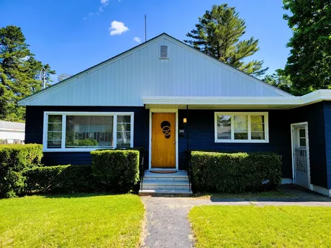 28 1/2 Mclellan Street Brunswick ME 04011