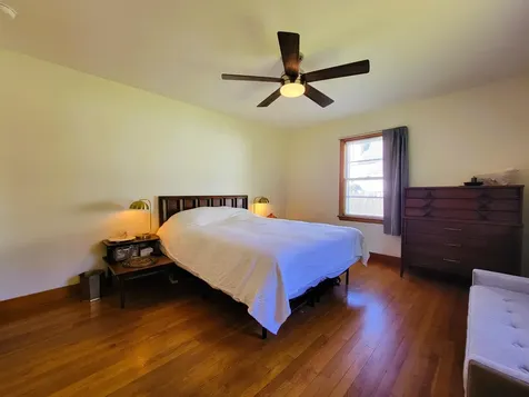 28 1/2 Mclellan Street Brunswick ME 04011
