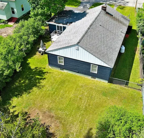 28 1/2 Mclellan Street Brunswick ME 04011