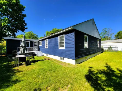 28 1/2 Mclellan Street Brunswick ME 04011