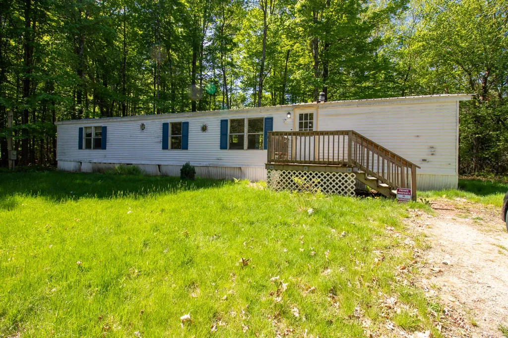 205 Rabbit Valley Road Oxford ME 04270