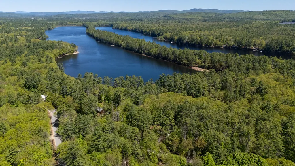 205 Rabbit Valley Road Oxford ME 04270