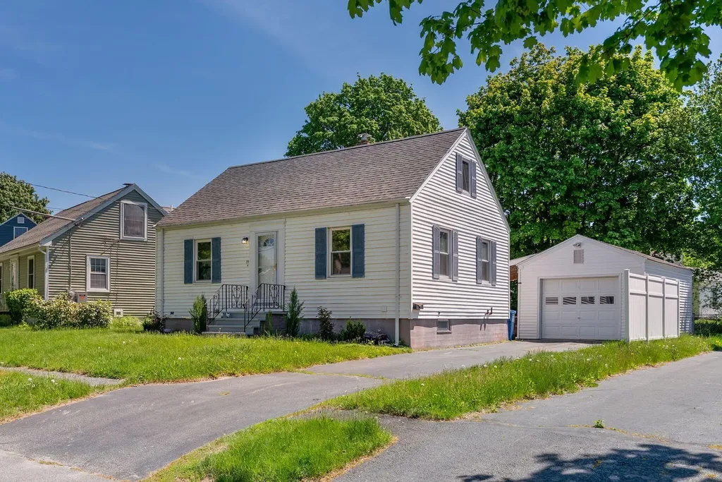 29 Brook Road Portland ME 04103