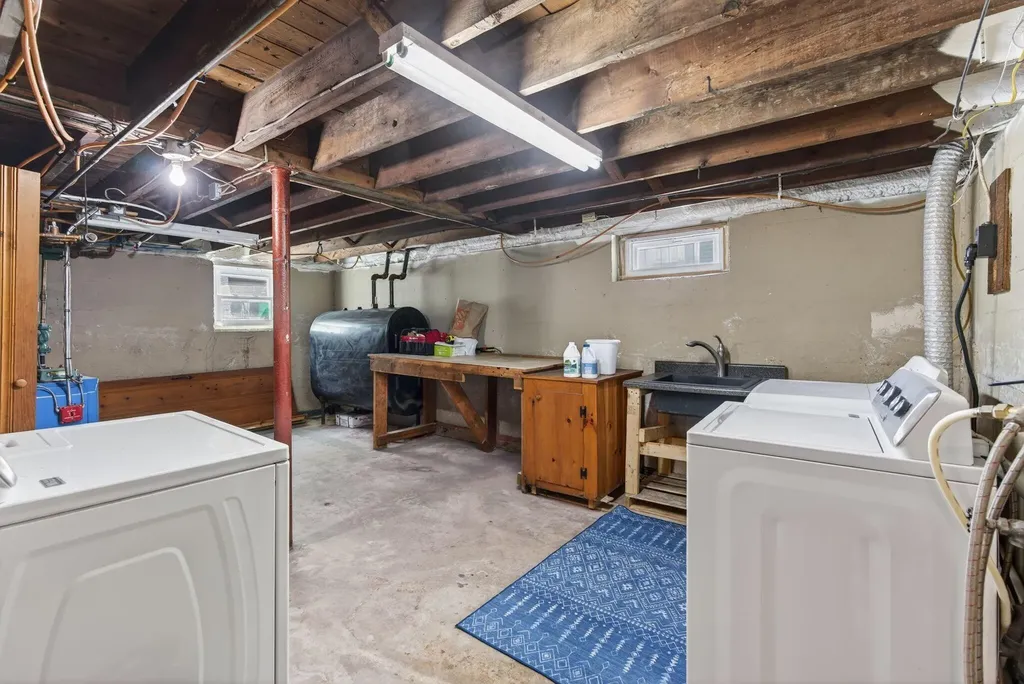 29 Brook Road Portland ME 04103