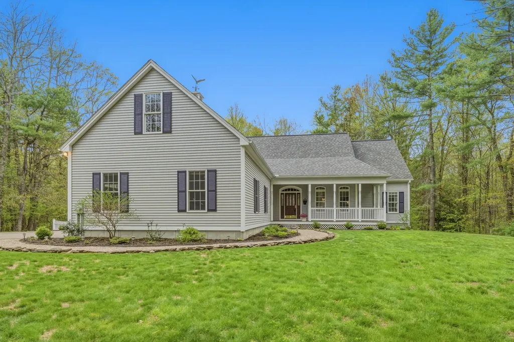 42 Black Swan Drive South Berwick ME 03908
