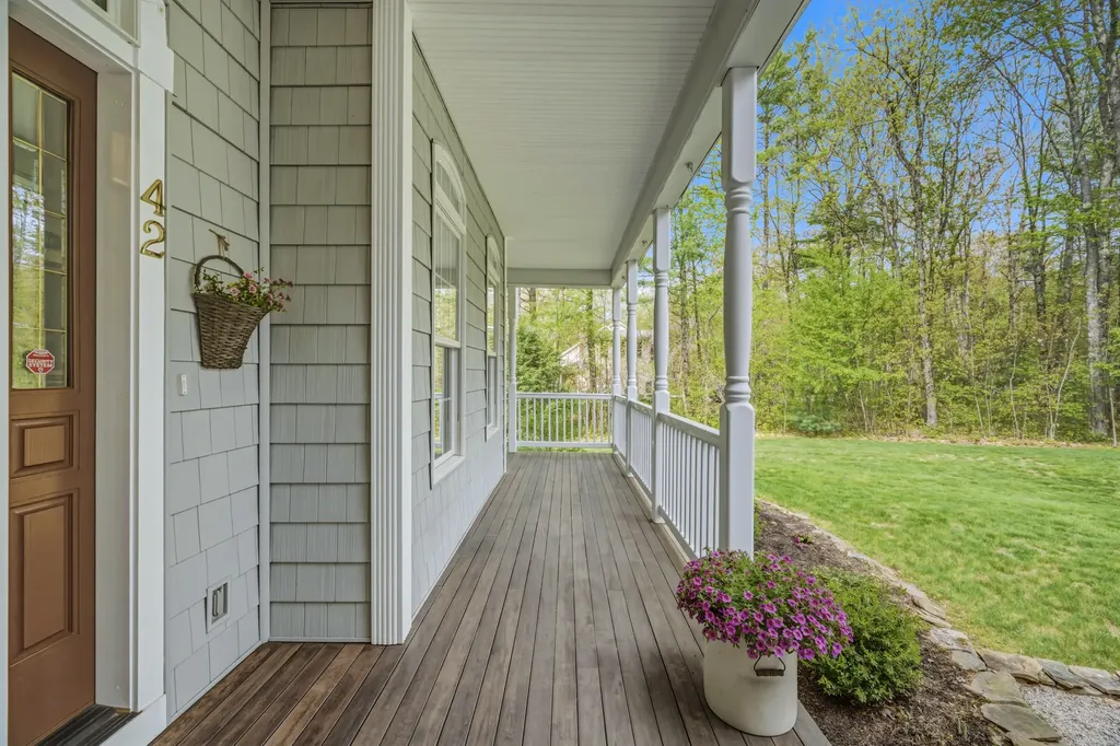 42 Black Swan Drive South Berwick ME 03908