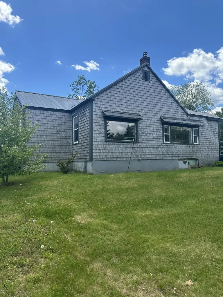 2 Dresner Street Eastport ME 04631