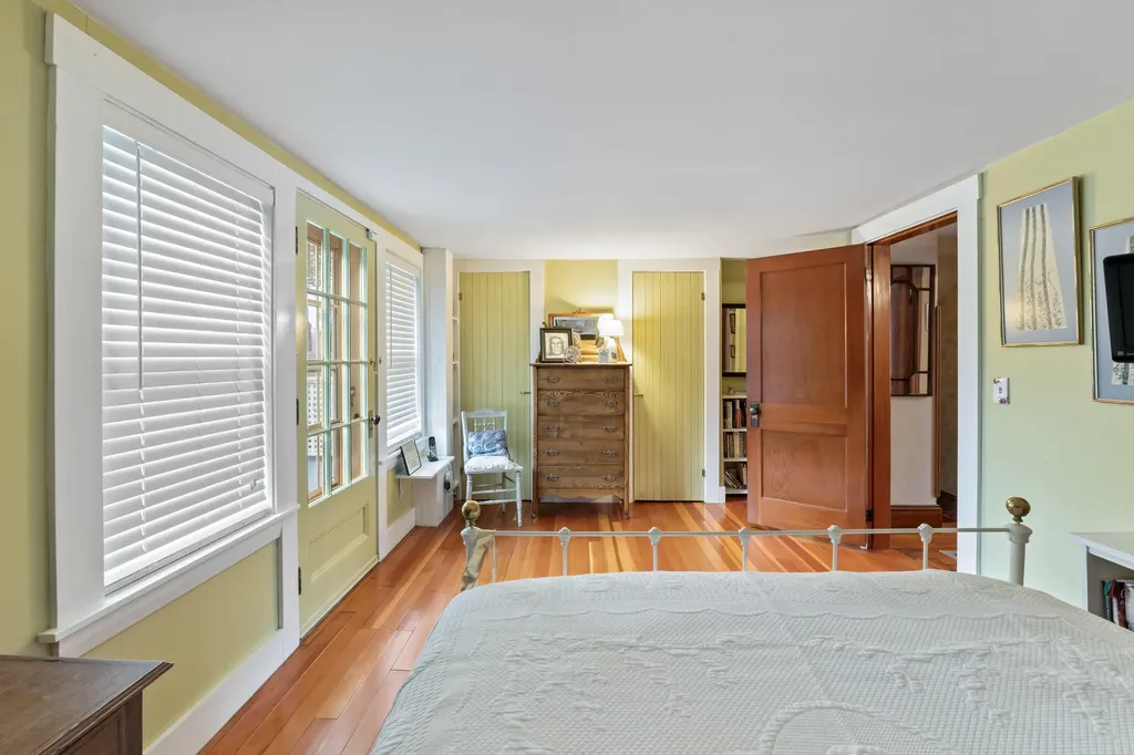 53 Portland Road Bridgton ME 04009
