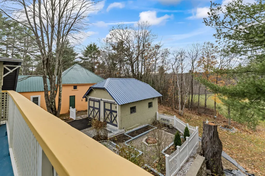 53 Portland Road Bridgton ME 04009
