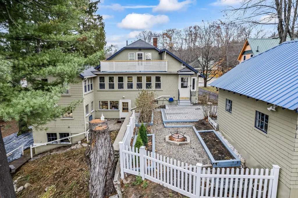 53 Portland Road Bridgton ME 04009