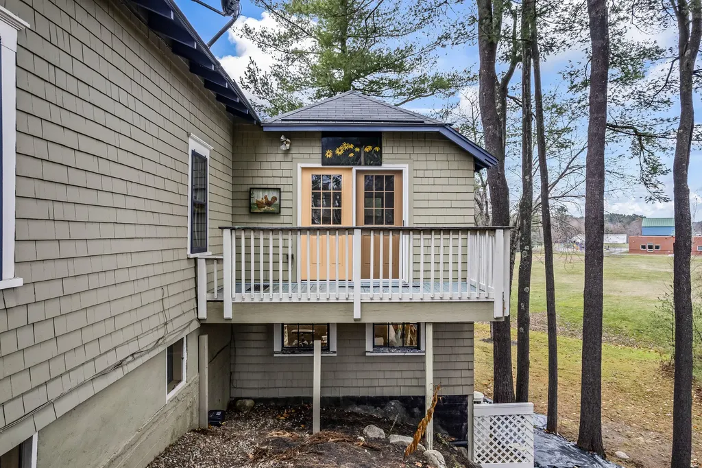53 Portland Road Bridgton ME 04009