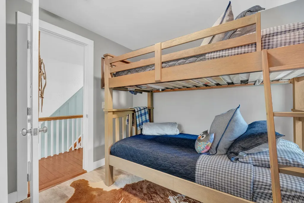 31 Salmon Road Madison ME 04950