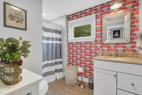 31 Salmon Road Madison ME 04950