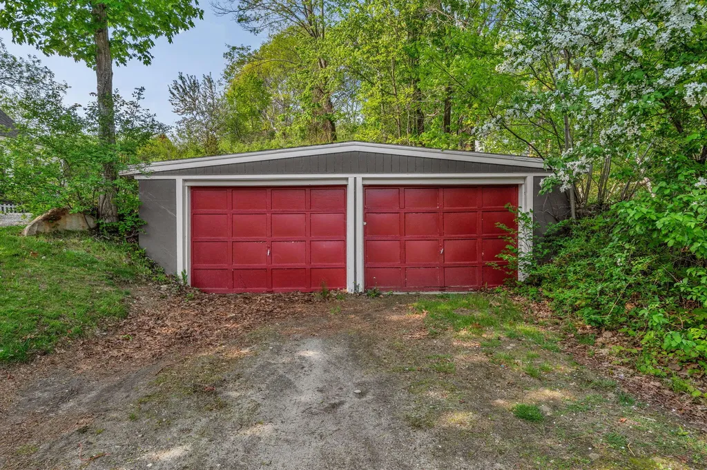 4 Morse Road Monmouth ME 04265