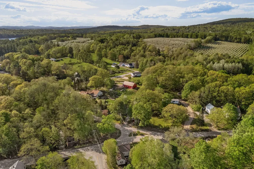 4 Morse Road Monmouth ME 04265