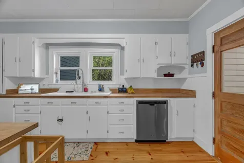 4 Morse Road Monmouth ME 04265