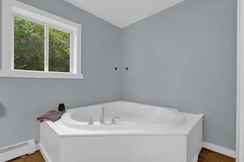 4 Morse Road Monmouth ME 04265